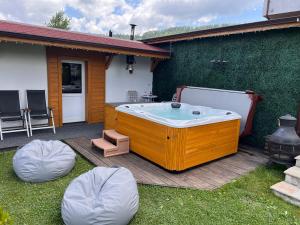 Chalet BOGEMA - Sauna, BBQ & Jacuzzi