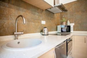 Modern Flat by Mercado Central in Ciutat Vella