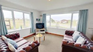 F51 The Gables, Riviere Towans - Phillack