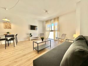 Sunny Seas Hideaway Apartment