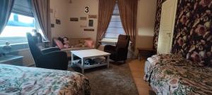 Nummen Goto, kivenheitto torilta