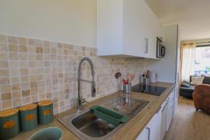 Maisons de vacances Magnifique maison moderne avec acces direct a la mer : photos des chambres