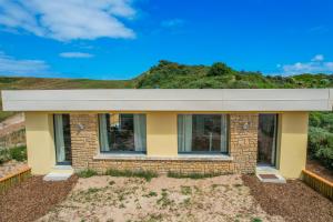 Maisons de vacances Magnifique maison moderne avec acces direct a la mer : photos des chambres