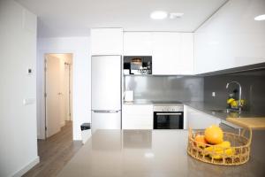 Seaside Serenity Apartment