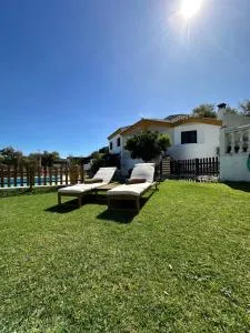 Paraiso de la Luz 7 bedrooms, swimming pool & 4 bathrooms - Cádiz