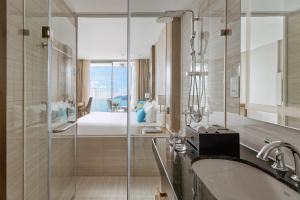 Căn Hộ 1 Phòng Ngủ Nhìn Ra Biển (One-Bedroom Apartment with Sea View)