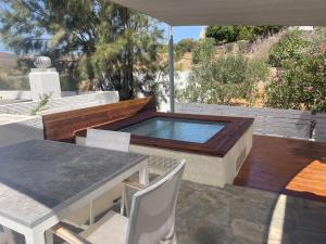 Syros village suites