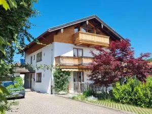 Ferienwohnung Lorenz - Molberting