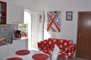 Apartments Kristina - B