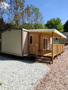 Campings Camping Le Douzou : photos des chambres