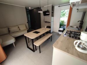 Campings Camping Le Douzou : photos des chambres