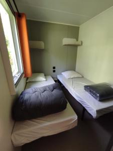 Campings Camping Le Douzou : photos des chambres