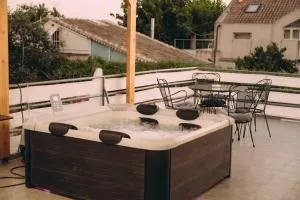 Sirens Luxury Apartments Palouki - Petroúlai