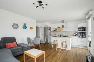 Appartements Chic and comfortable apart with parking and balcony : photos des chambres