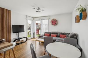 Appartements Chic and comfortable apart with parking and balcony : photos des chambres