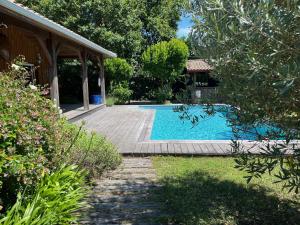 Maisons de vacances Piscine et serenite pour votre sejour a Lanton : photos des chambres