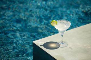 The Noverian Bios Santorini