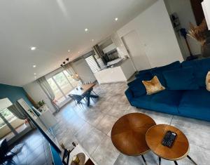 Luxueux appartement design architecte tout équipés 85m2 sur 2 niveaux plus 2 terrasses de 15m2 dans résidence privé
