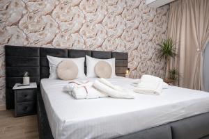 Regal Apartament Infinity Pool & Spa Mamaia North