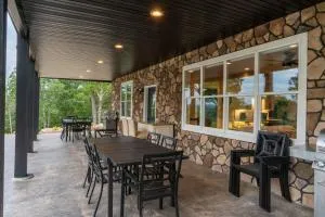 Bonnie n Clyde and Jesse James - Hermann