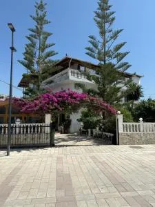 Garden Villa Veli - 卡萨米尔