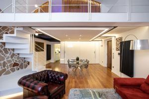 Pantheon Luxury Apartment