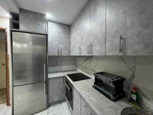 Kallithea Gripari Modern Apartment