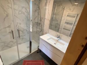 Charmant appartement: 1 ch, parking, WiFi, animaux admis - FR-1-671-13