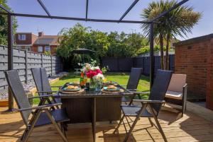 The Dodsworth modern 4 bedroom house, sleeps 8