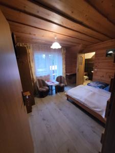 Velo Domki i Pokoje NadZamkiem