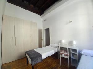 Cavour 46 First