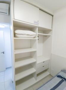 Apto espaƧoso no ItaguƔ | varanda Gourmet | Ar-condicionado | Piscina externa