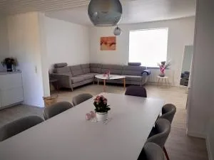 Charming home in the heart of Hou - Dronninglund