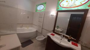 B&B / Chambres d'hotes MAISON MAERTENS Chambres et tables d-hotes : photos des chambres