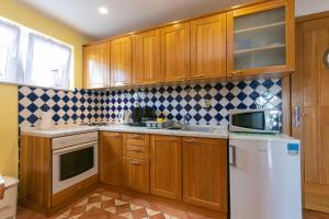 Holiday Apartments Stomarica