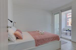 Apartment Leda with private parking