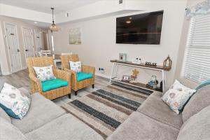 Sandpiper Cove 9107- by Holiday Isle Properties