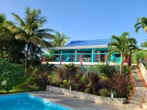 Pipirite Chantant - Maison créole vue mer - Sofaïa