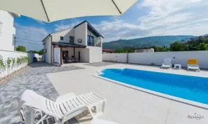 Bunska Venera - بلاغاي