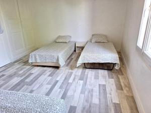 La Maison Douessine - Hyper Centre Doué La Fontaine - WIFI gratuit -Proche Bioparc Zoo