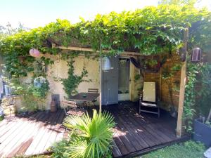 Maisons d'hotes Le Mazet des Beaujots : photos des chambres