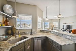 Sandpiper Cove 9214- by Holiday Isle Properties
