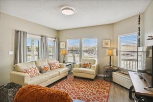 Sandpiper Cove 9214- by Holiday Isle Properties