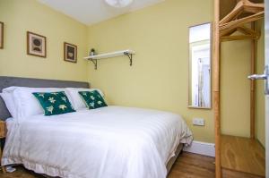 Cosy Lichfield Apartment