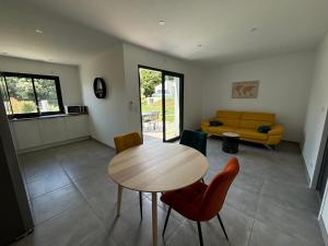 Maisons de vacances Les Cubes De Juliette 4 etoiles : photos des chambres
