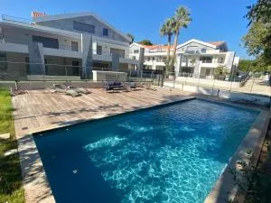 Superbe T3 avec jardin, piscine et accés plages - 滨海圣西尔