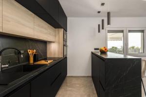 Luxury villa BOREAS with private pool and sea view