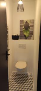 Appartements Appartement cosy et lumineux refait a neuf - Sainte-Foy les Lyon : photos des chambres