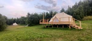 Miła Łąka Glamping