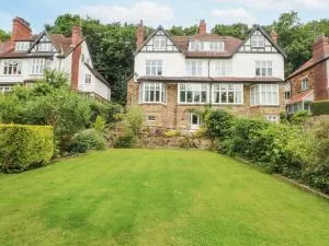 56 Riverdale Road - Stannington